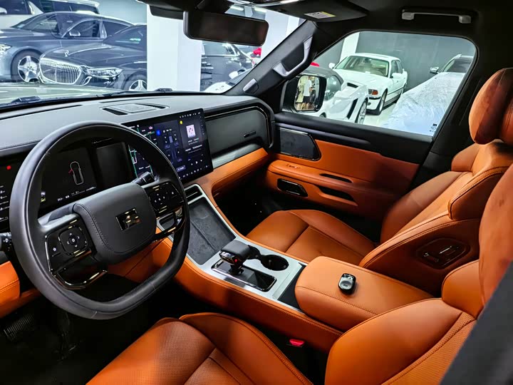 Фото 16 - Rox (Polar Stone) 01