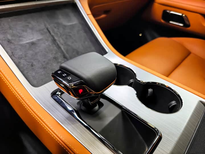 Фото 20 - Rox (Polar Stone) 01