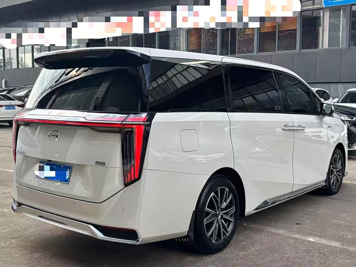 Фото 7 - GAC Trumpchi M8