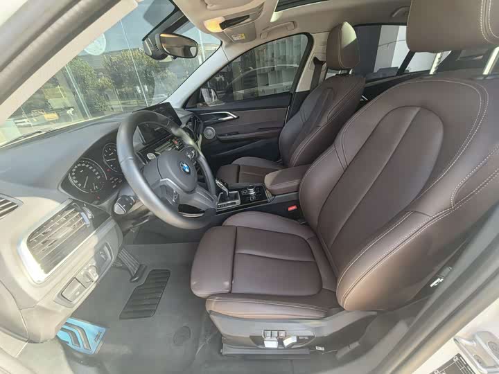 Фото 12 - BMW 1 Series