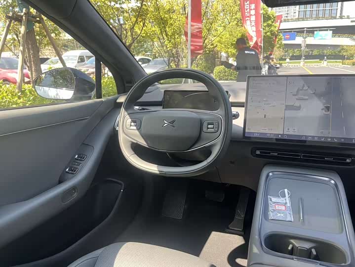 Фото 10 - XPeng F57