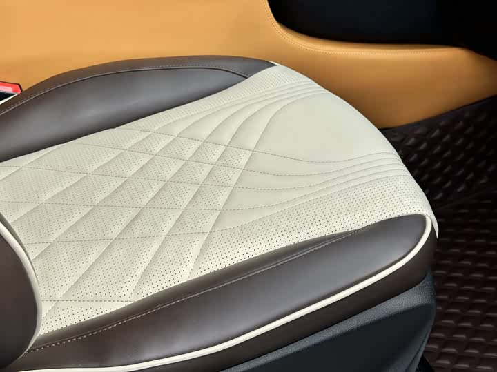 Фото 19 - Mercedes-Benz Vito