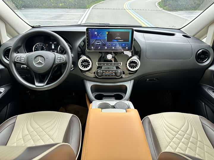 Фото 22 - Mercedes-Benz Vito