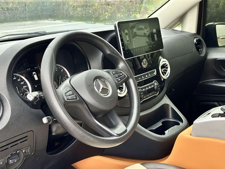 Фото 8 - Mercedes-Benz Vito