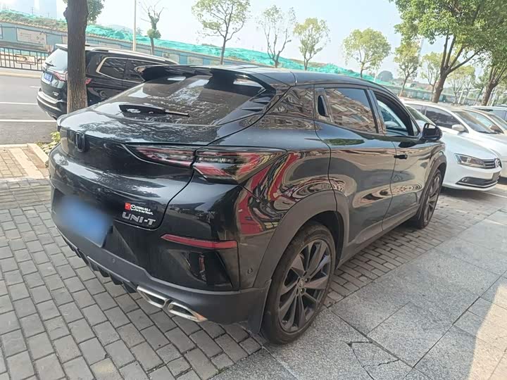 Фото 7 - Changan UNI-T