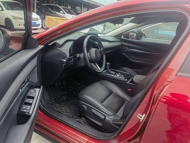 Фото 15 - Mazda 3 (Axela)