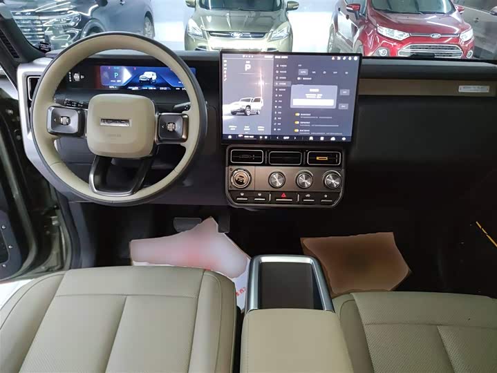 Фото 10 - Chery iCar V23