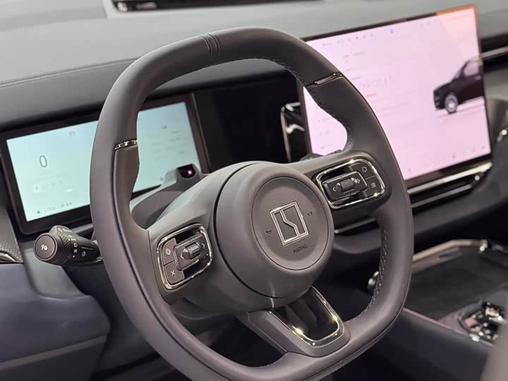 Фото 6 - Zeekr 009