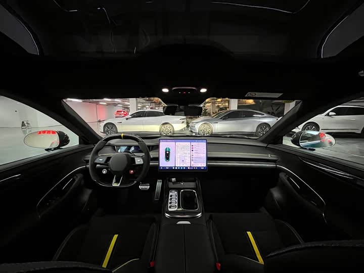 Фото 11 - Xiaomi SU7 Ultra