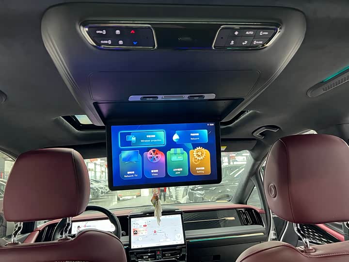 Фото 10 - GAC Trumpchi M8