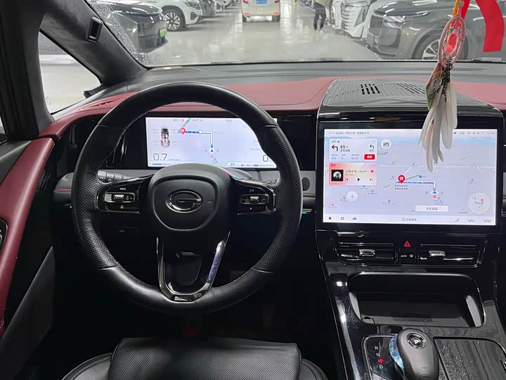 Фото 12 - GAC Trumpchi M8