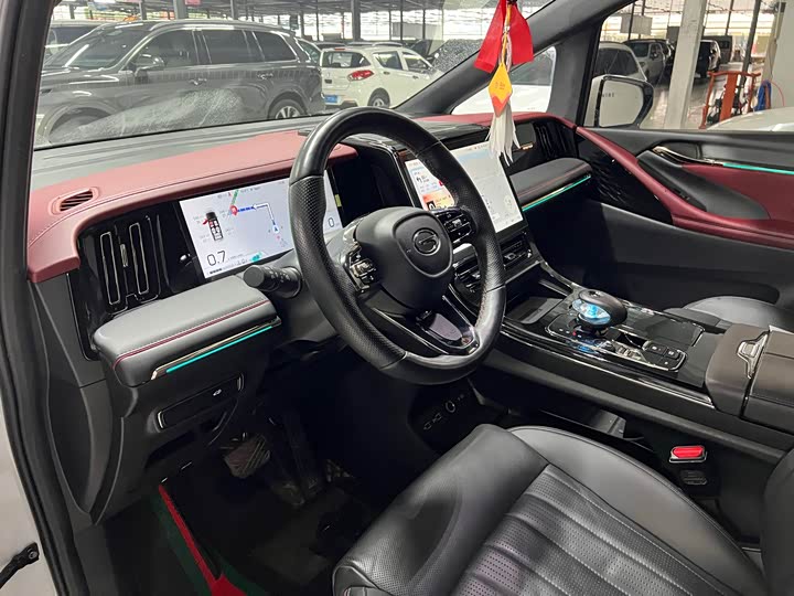 Фото 5 - GAC Trumpchi M8