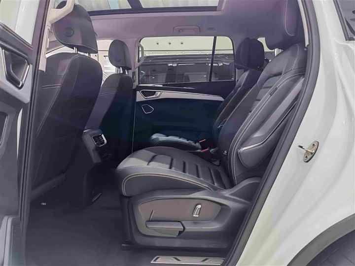 Фото 11 - Volkswagen Talagon