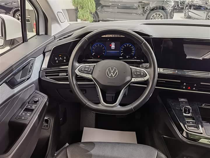 Фото 14 - Volkswagen Talagon