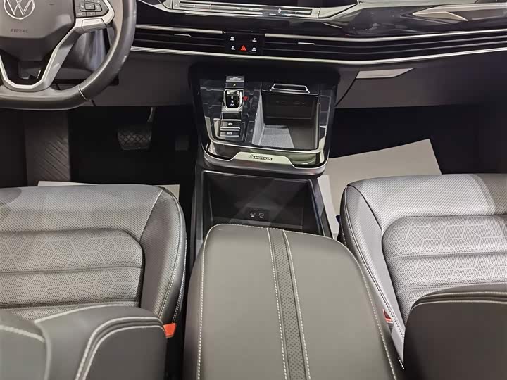 Фото 15 - Volkswagen Talagon