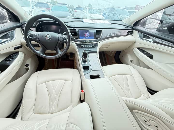 Фото 7 - Buick LaCrosse