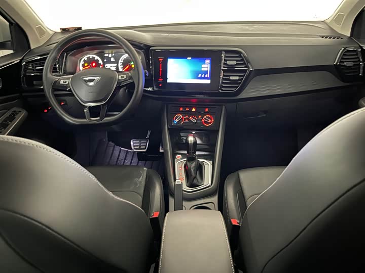 Фото 14 - Jetta VS5