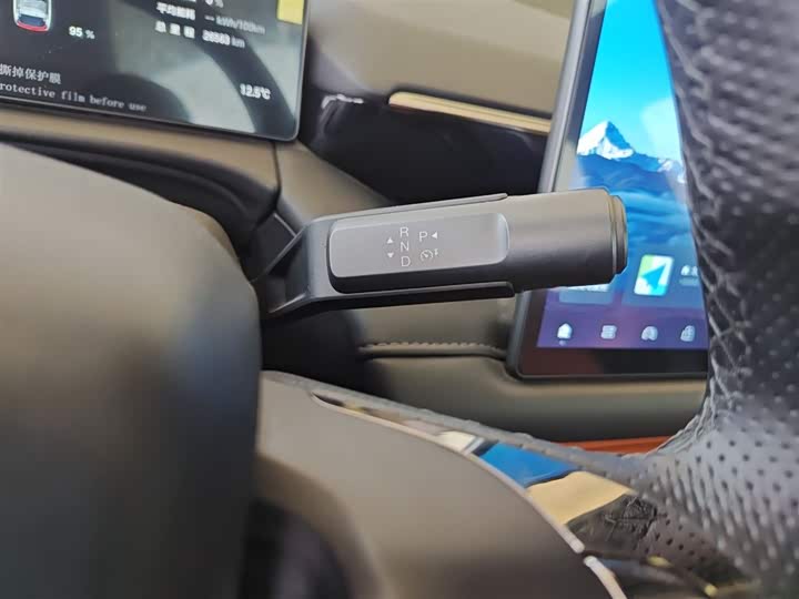 Фото 14 - GAC Aion V