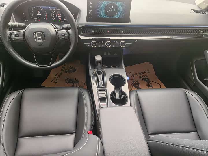 Фото 12 - Honda Civic