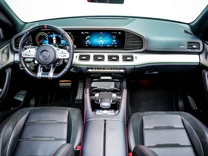 Фото 8 - Mercedes-Benz GLE-Class AMG