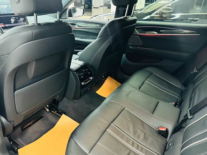 Фото 4 - BMW 6 Series GT