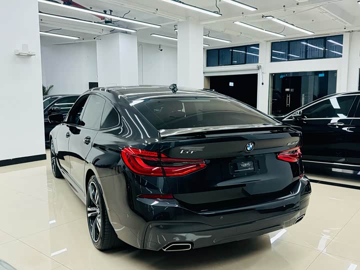 Фото 9 - BMW 6 Series GT