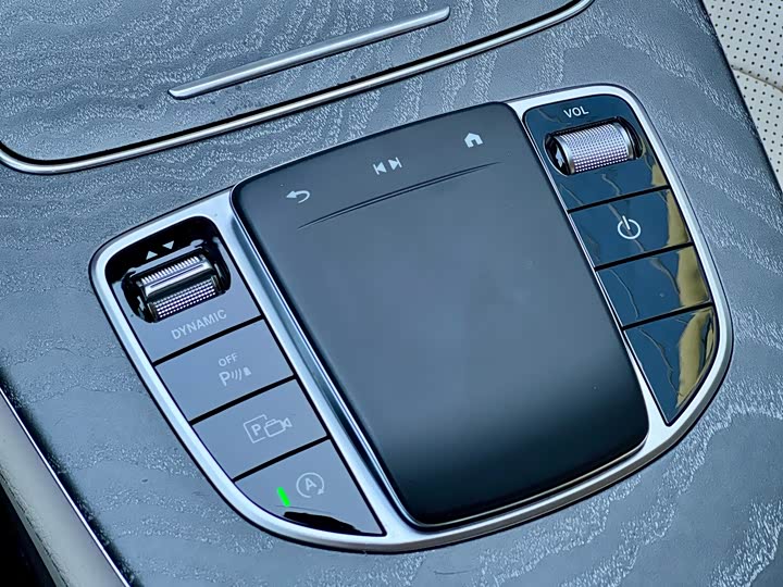 Фото 17 - Mercedes-Benz CLS-Class