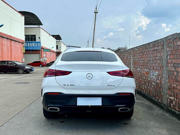 Фото 4 - Mercedes-Benz GLE-Class Coupe