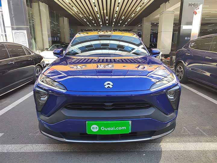 Фото 3 - Nio EC6