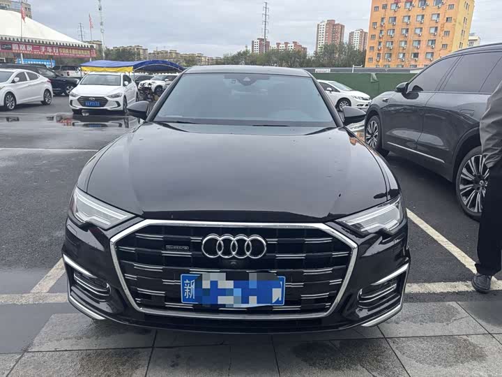 Фото 2 - Audi A6L