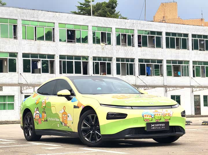 Фото 3 - XPeng P7