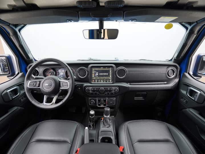 Фото 12 - Jeep Gladiator