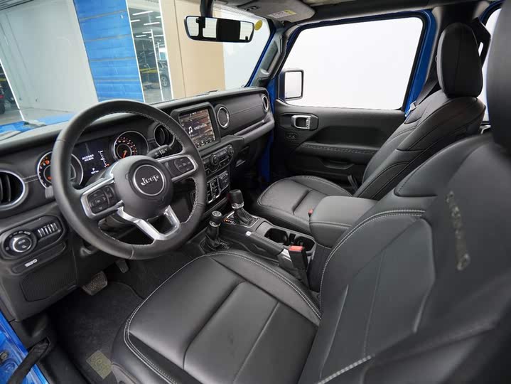 Фото 3 - Jeep Gladiator