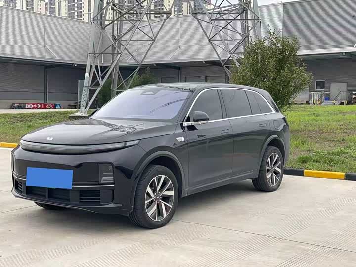 Фото 1 - LiXiang L7