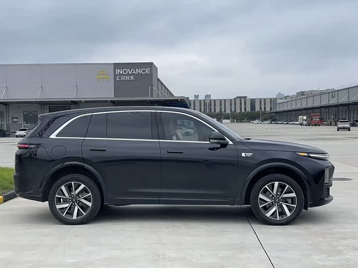 Фото 6 - LiXiang L7