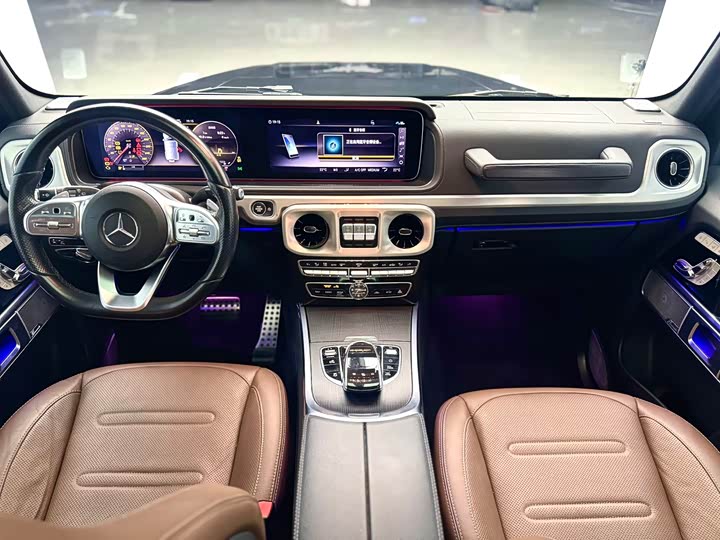 Фото 6 - Mercedes-Benz G-Class