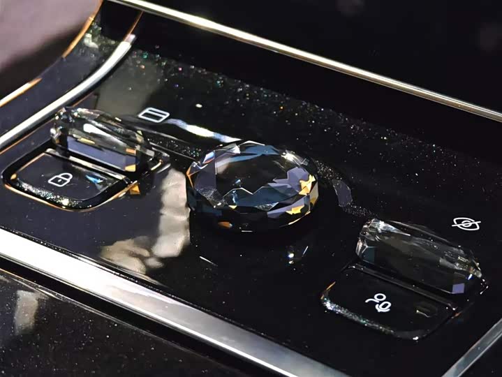 Фото 6 - Zeekr 009