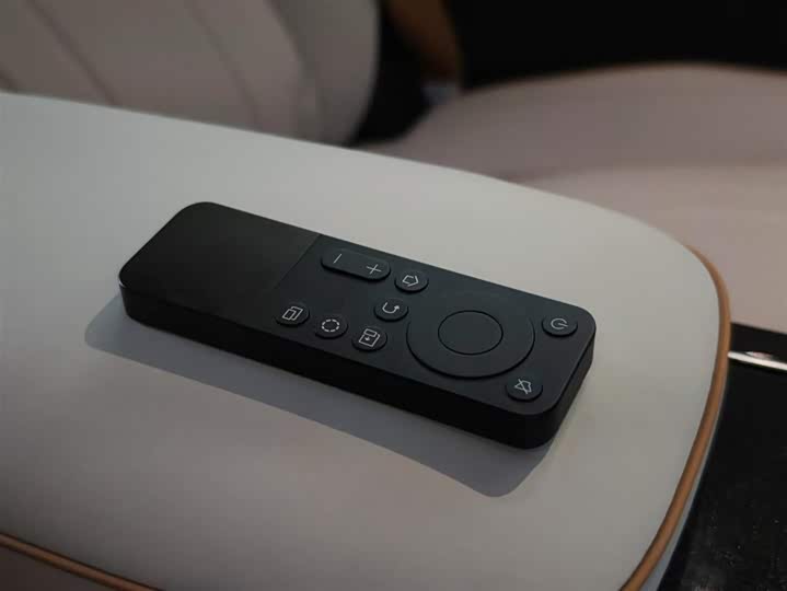 Фото 9 - Zeekr 009