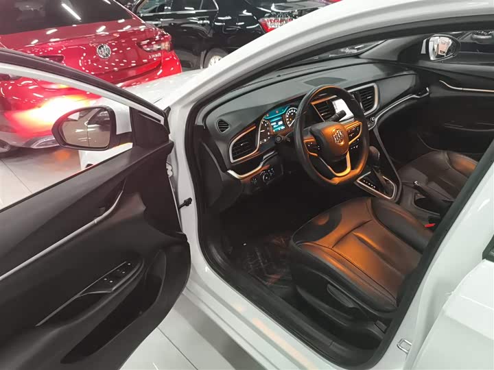 Фото 16 - Buick Excelle GT