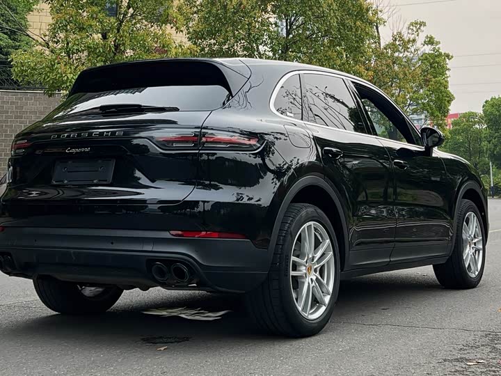 Фото 4 - Porsche Cayenne