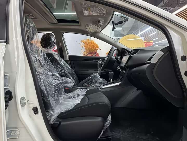 Фото 9 - Nissan Sylphy