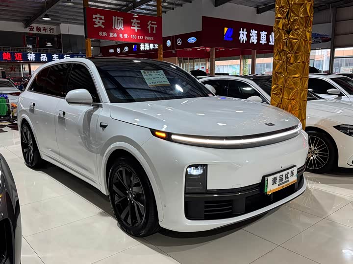 Фото 3 - LiXiang L7