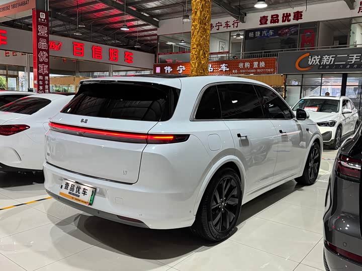 Фото 30 - LiXiang L7