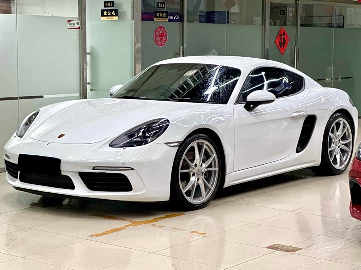 Фото 1 - Porsche 718