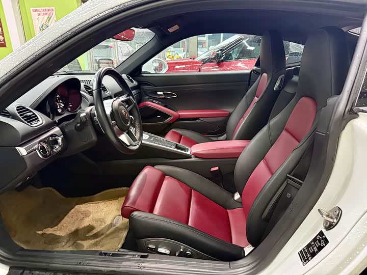 Фото 5 - Porsche 718