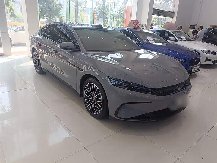 Фото 4 - BYD Han