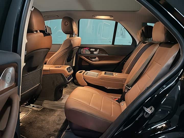 Фото 9 - Mercedes-Benz GLE-Class