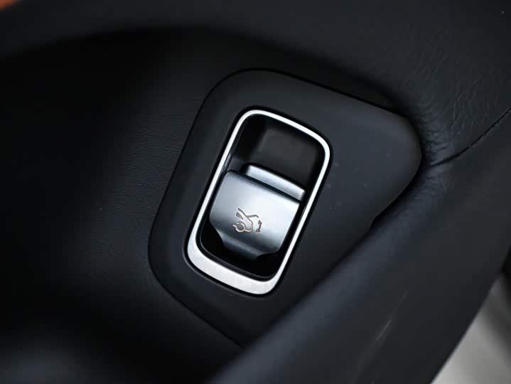 Фото 17 - Mercedes-Benz Maybach S-Class