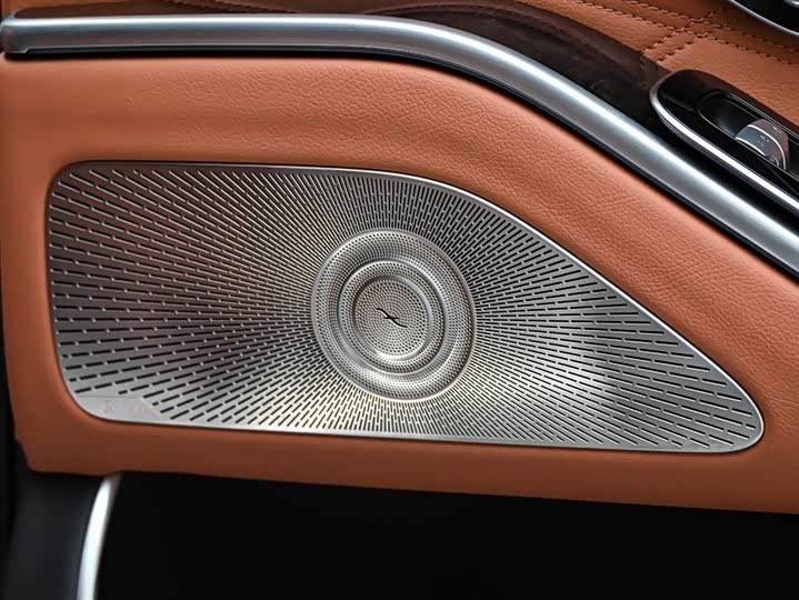 Фото 19 - Mercedes-Benz Maybach S-Class