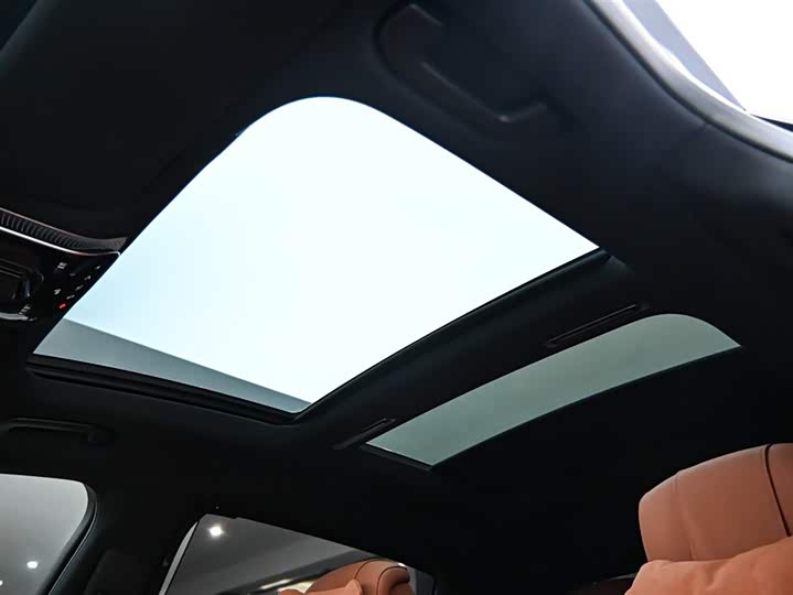 Фото 28 - Mercedes-Benz Maybach S-Class